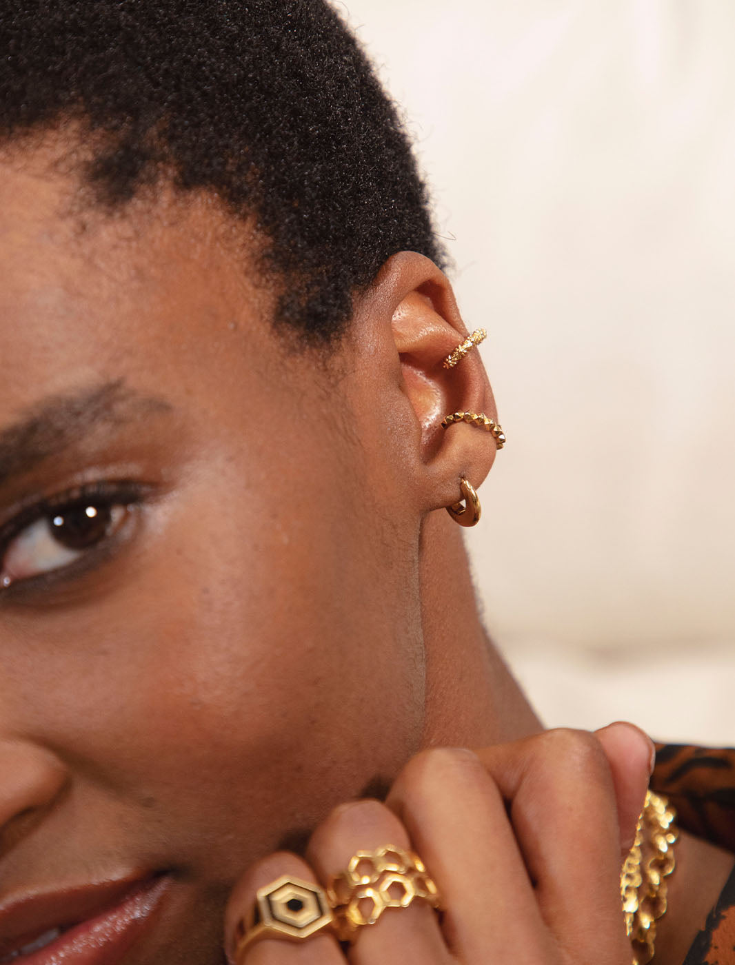 How to Style  Ear Cuffs – Daisy London