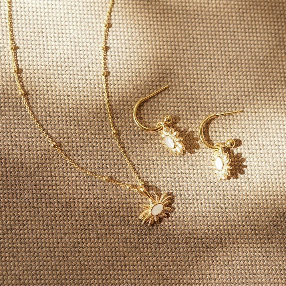 Sunburst Daisy Necklace Layering Set 18ct Gold Plate