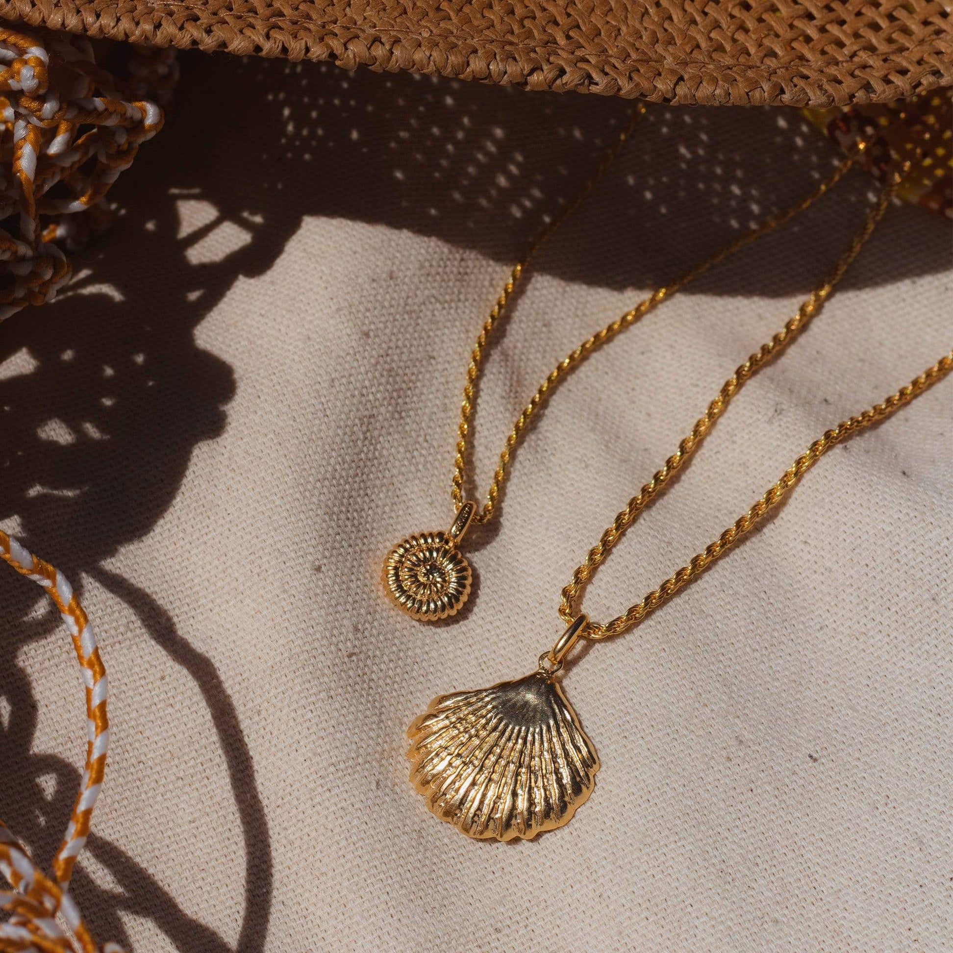 Isla Large Shell Necklace 18Ct Gold Plate