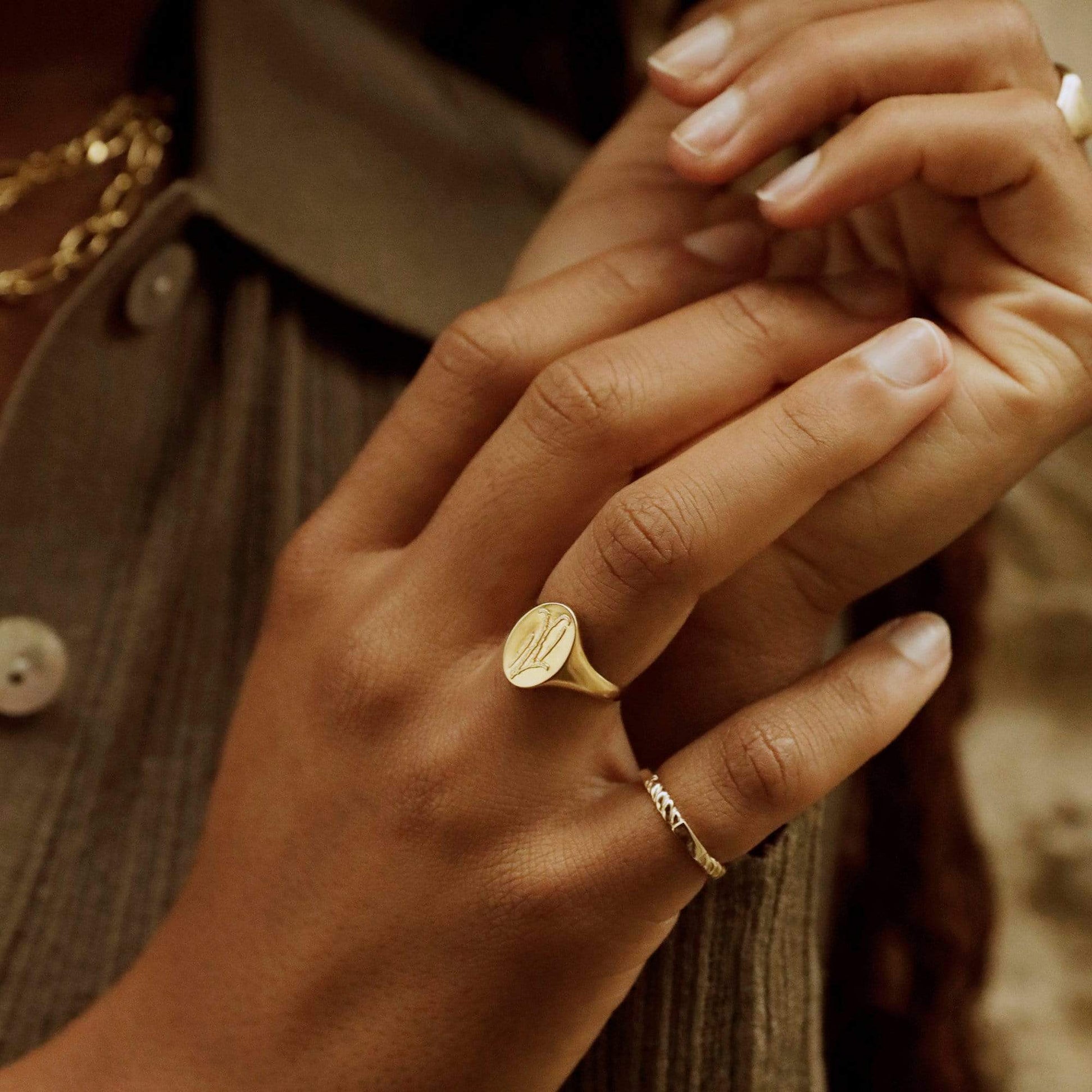 Lavender Signet Ring 18ct Gold Plate